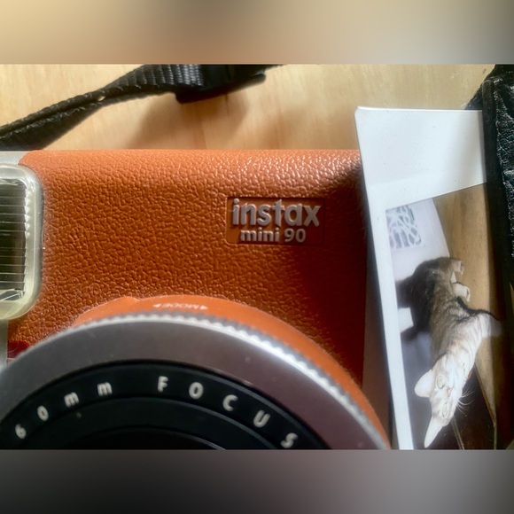 Fujifilm INSTAX Mini 90 Neo Classic Fuji Instant Camera EUC Fuji - Picture 6 of 13